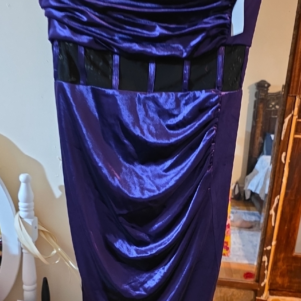 Chic Strapless Purple Dress